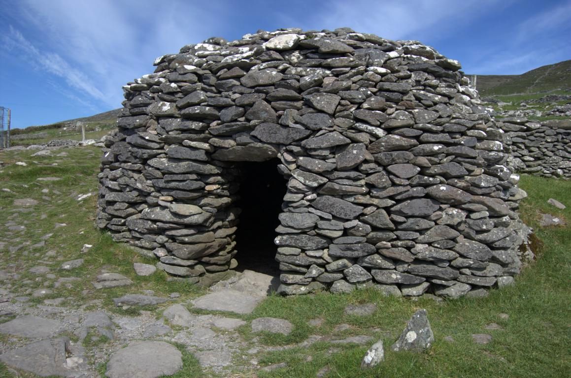 Ausgegrabene Hütte, angeblich von 1.200 vor Christus