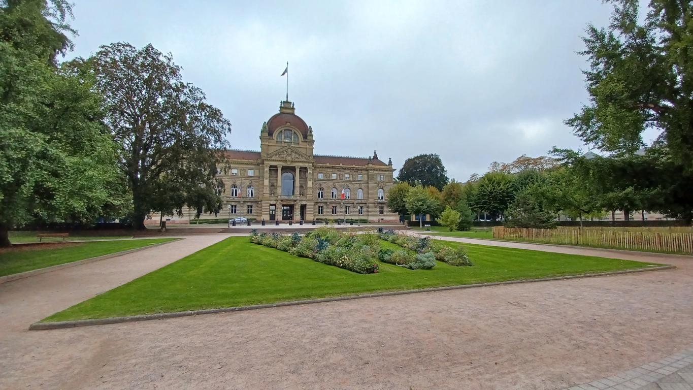 Palais du Rhin (Rheinpalast)